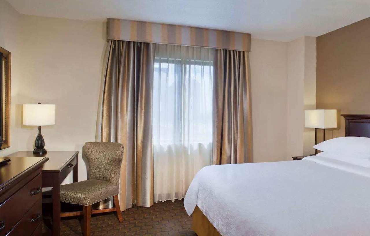 Embassy Suites By Hilton Dallas Near The Galleria Esterno foto