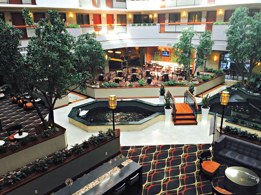 Embassy Suites By Hilton Dallas Near The Galleria Esterno foto