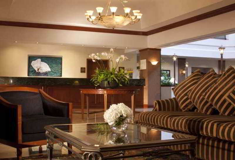Embassy Suites By Hilton Dallas Near The Galleria Interno foto