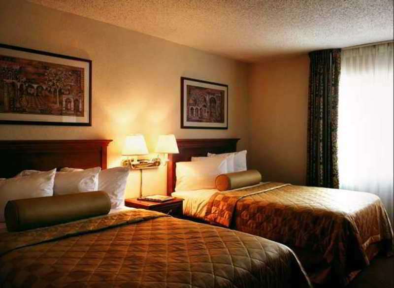 Embassy Suites By Hilton Dallas Near The Galleria Camera foto
